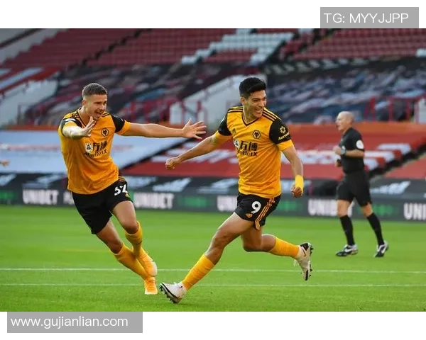 莱切斯特城队与利物浦的精彩对决直播全程回顾与分析